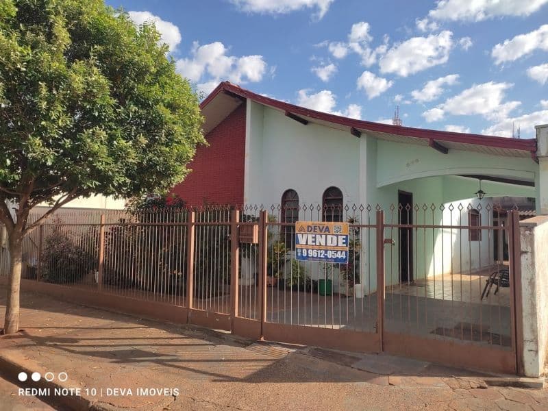 Casa 03 Quartos em General Salgado